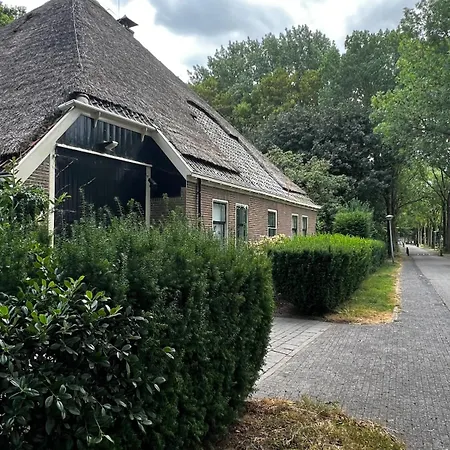 Guest In Thatched Westfrisian 1878 Séjour à la campagne Zwaag